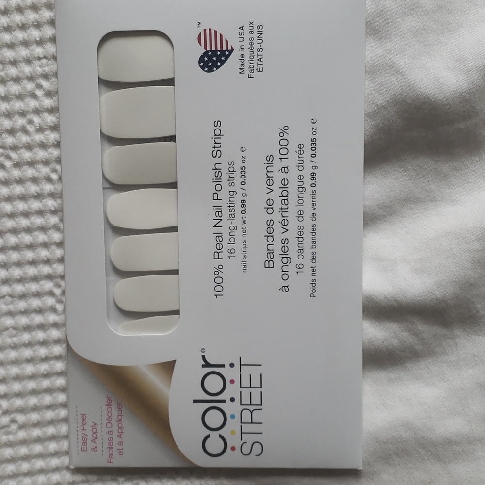 Color Street Swiss and Tell NIP